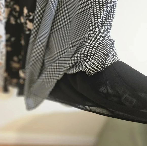 Calvin Klein Mixed Print Dress - Picture 6 of 8